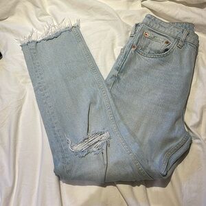 Zara - High Waisted Distressed Knees Jeans in Size US 4